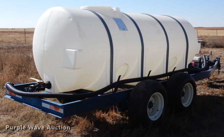 image for item DF8164 Duo Lift  nurse tank trailer