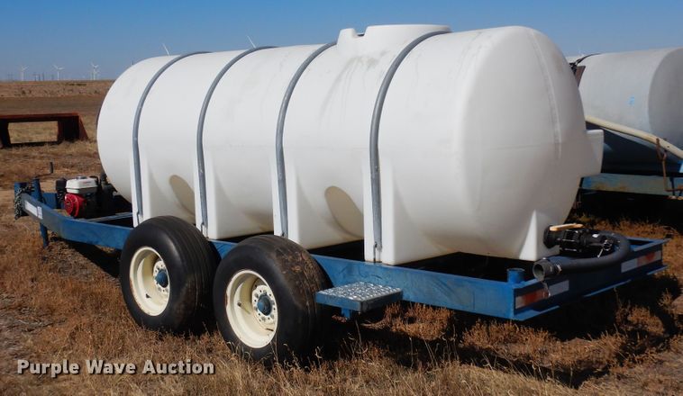 image for item DF8164 Duo Lift  nurse tank trailer