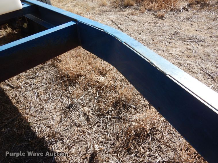 image for item DF8164 Duo Lift  nurse tank trailer