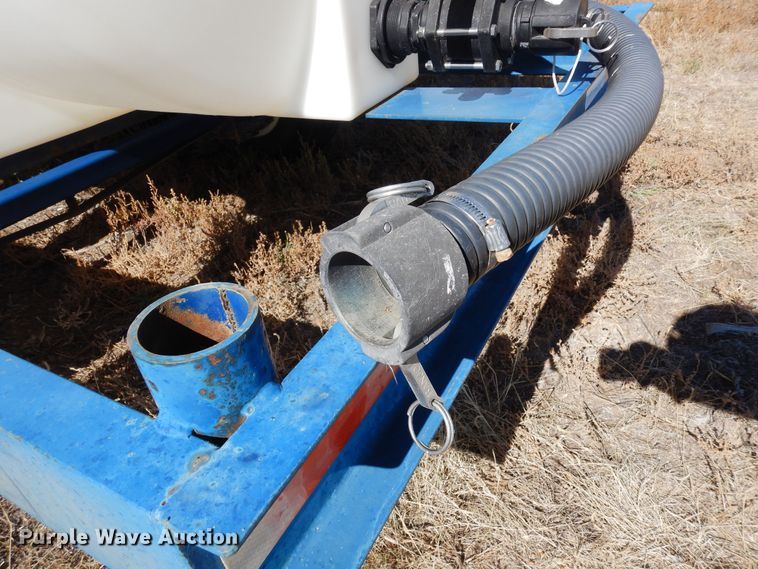 image for item DF8164 Duo Lift  nurse tank trailer