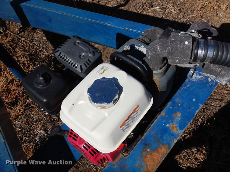 image for item DF8164 Duo Lift  nurse tank trailer