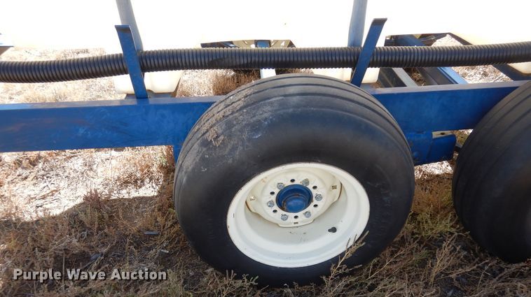 image for item DF8164 Duo Lift  nurse tank trailer