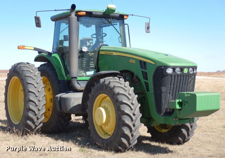 image for item DF8166 2009 John Deere 8130  MFWD tractor