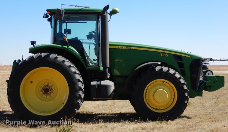 image for item DF8166 2009 John Deere 8130  MFWD tractor
