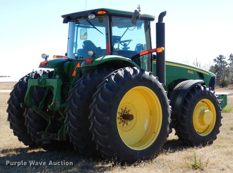 image for item DF8166 2009 John Deere 8130  MFWD tractor
