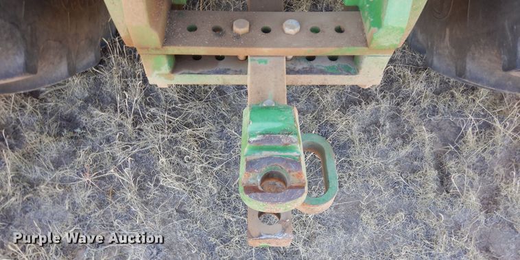 image for item DF8166 2009 John Deere 8130  MFWD tractor