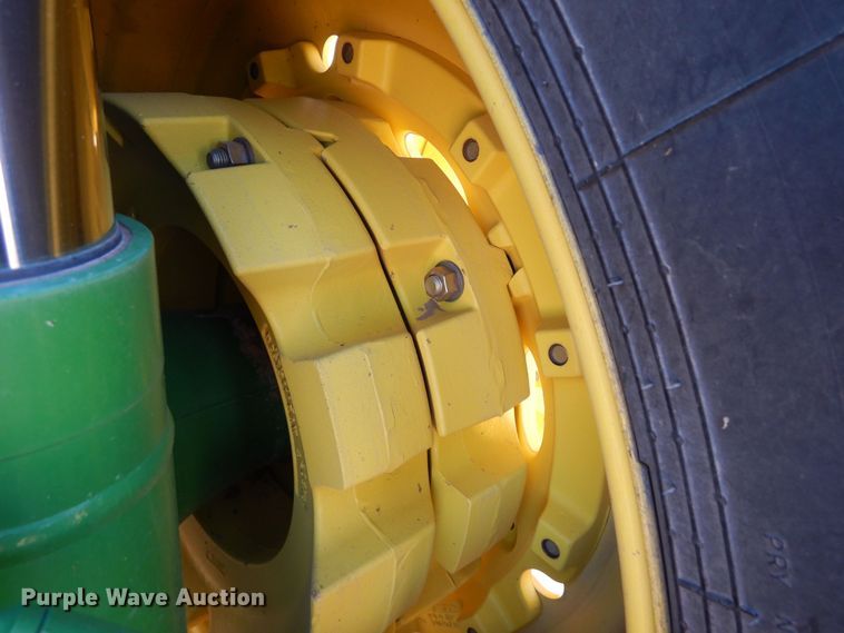 image for item DF8166 2009 John Deere 8130  MFWD tractor