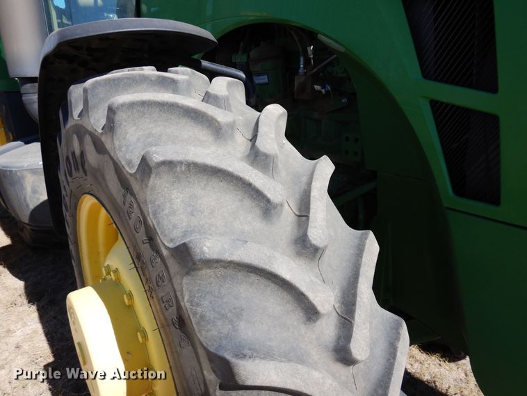 image for item DF8166 2009 John Deere 8130  MFWD tractor