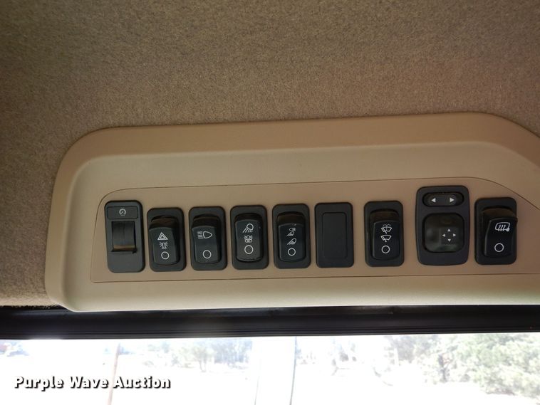 image for item DF8170 2011 John Deere 9770 STS  combine