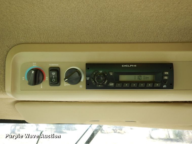 image for item DF8170 2011 John Deere 9770 STS  combine