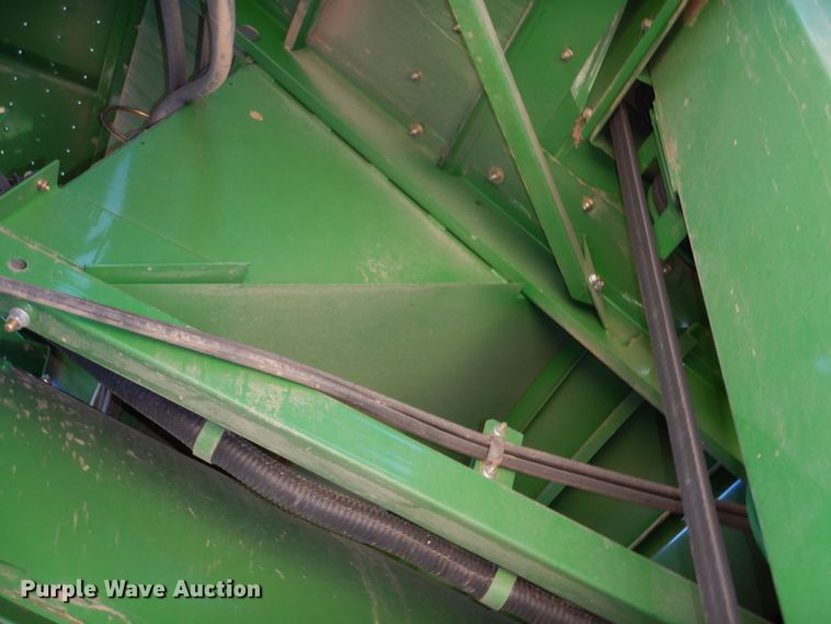 image for item DF8170 2011 John Deere 9770 STS  combine