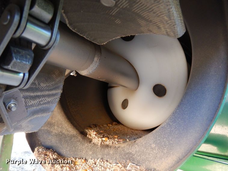 image for item DF8170 2011 John Deere 9770 STS  combine