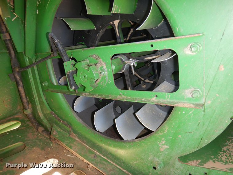 image for item DF8170 2011 John Deere 9770 STS  combine