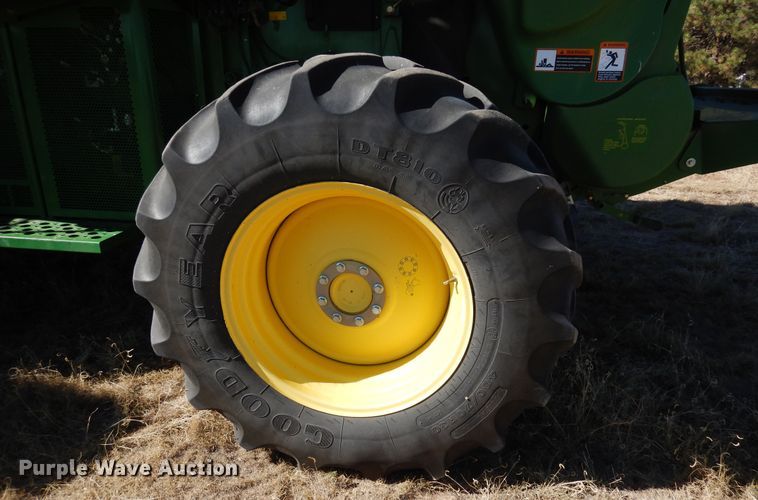 image for item DF8170 2011 John Deere 9770 STS  combine