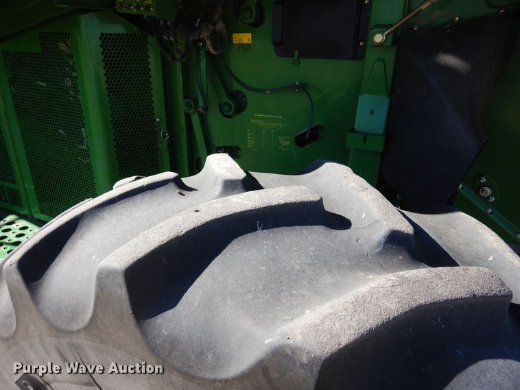 image for item DF8170 2011 John Deere 9770 STS  combine