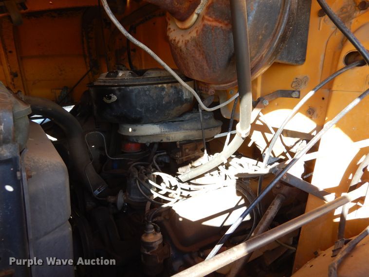 image for item DF8171 1966 Ford 600  grain truck