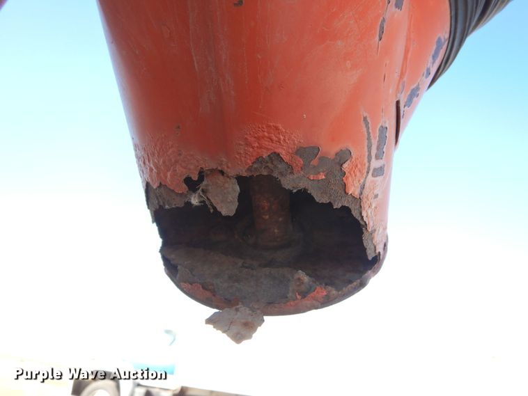 image for item DF8171 1966 Ford 600  grain truck