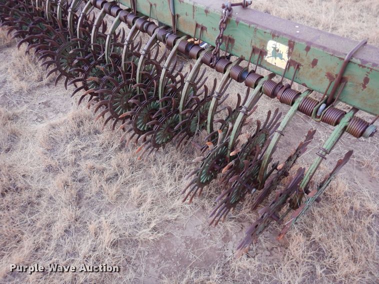 image for item DF8198 John Deere 400  rotary hoe