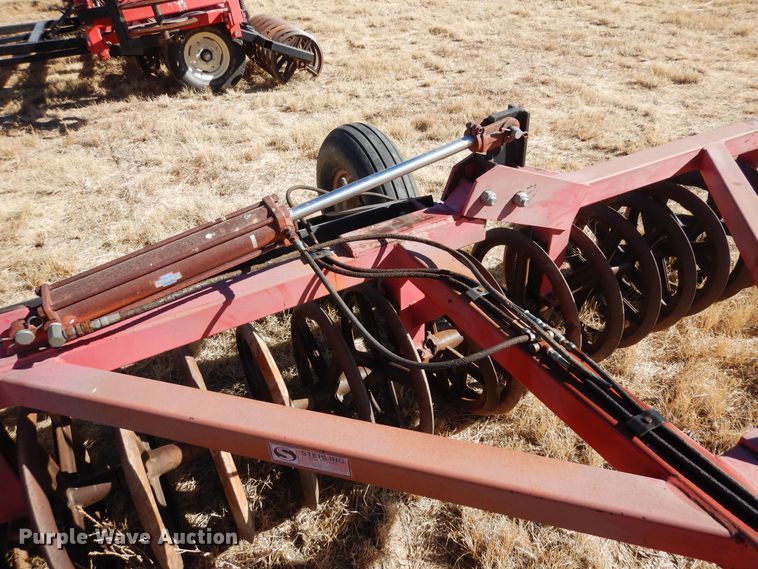 image for item DF8202 Sterling  soil packer