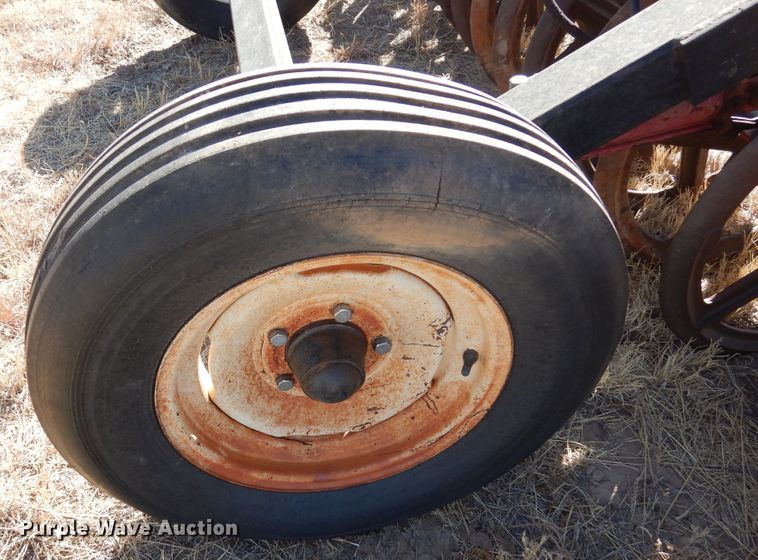 image for item DF8202 Sterling  soil packer