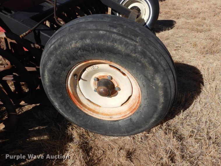 image for item DF8202 Sterling  soil packer