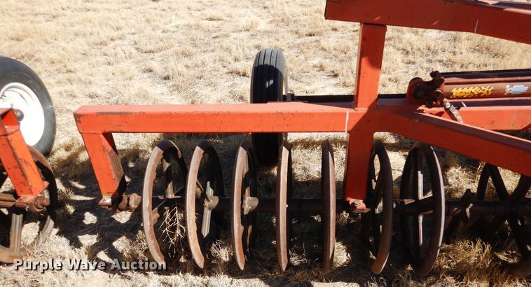 image for item DF8203 Sterling  soil packer