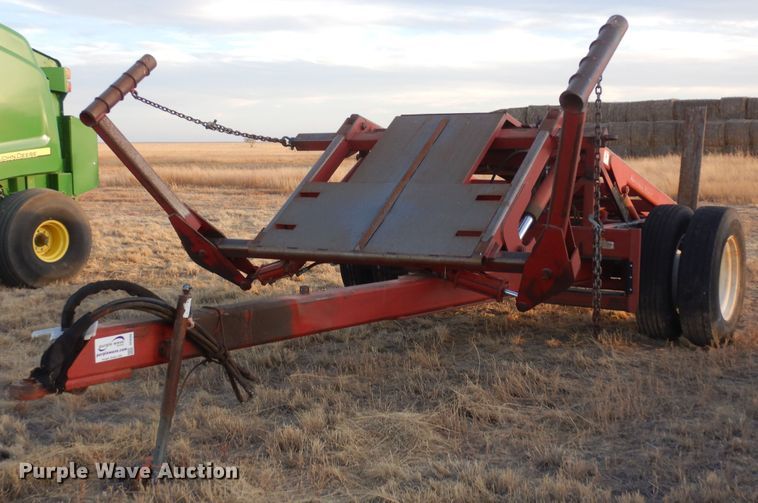 image for item DF8209 2000 Pro Ag Designs HD4SR  bale stacker