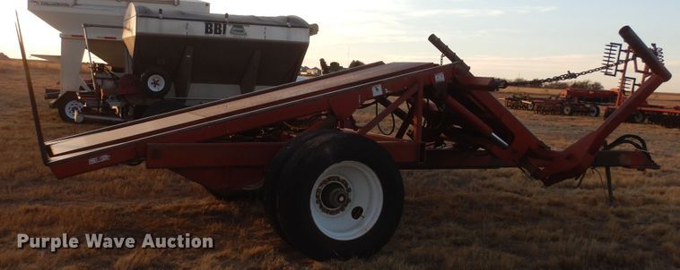 image for item DF8209 2000 Pro Ag Designs HD4SR  bale stacker