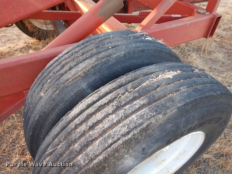 image for item DF8209 2000 Pro Ag Designs HD4SR  bale stacker