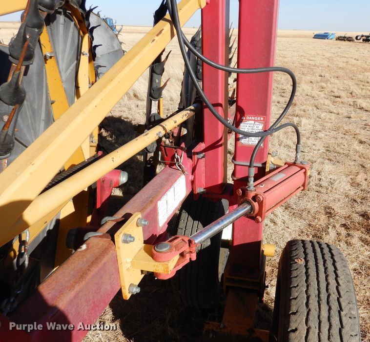 image for item DF8212 Darf 917FD  hay rake