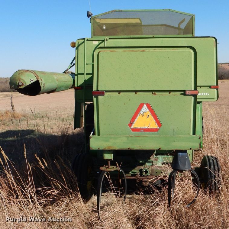 image for item DK7300 John Deere 6600  combine