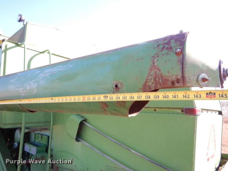 image for item DK7300 John Deere 6600  combine