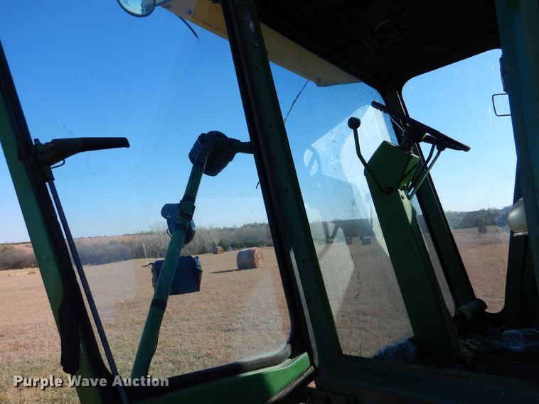 image for item DK7300 John Deere 6600  combine