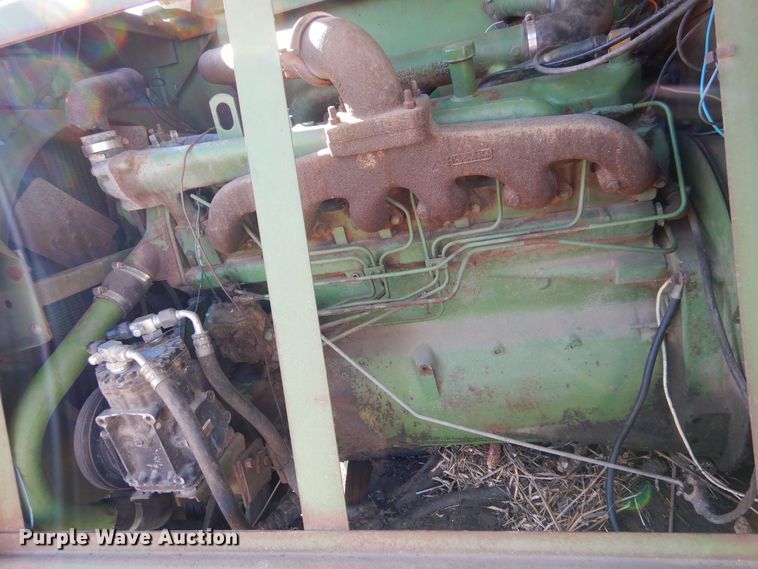 image for item DK7300 John Deere 6600  combine