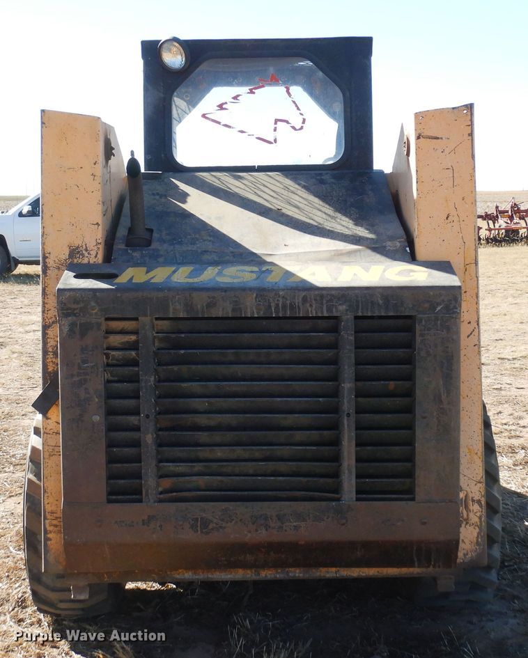 image for item DK8761 Mustang 960  skid steer loader