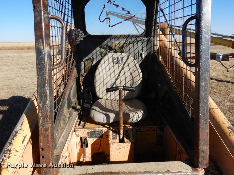 image for item DK8761 Mustang 960  skid steer loader