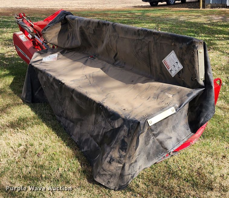 image for item DM4851 2011 Massey Ferguson 1328  disc mower