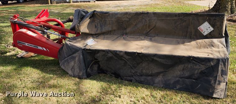image for item DM4851 2011 Massey Ferguson 1328  disc mower
