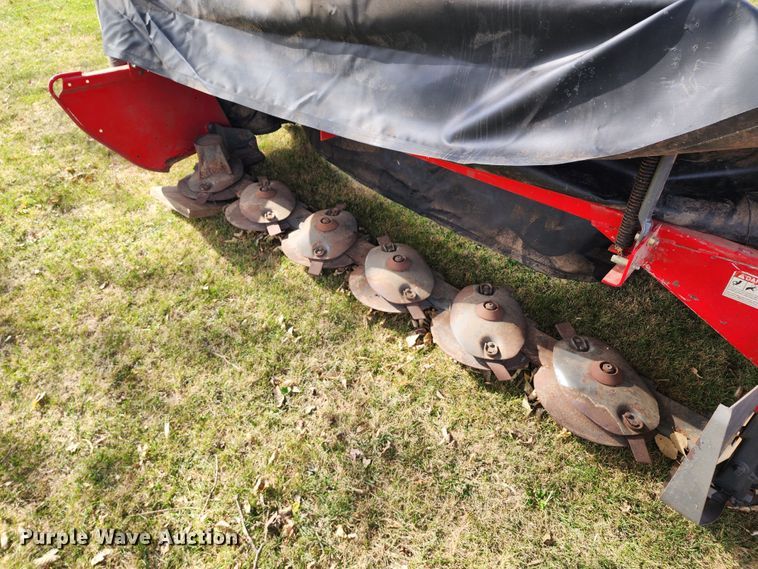 image for item DM4851 2011 Massey Ferguson 1328  disc mower