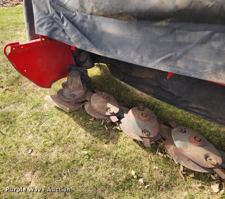 image for item DM4851 2011 Massey Ferguson 1328  disc mower