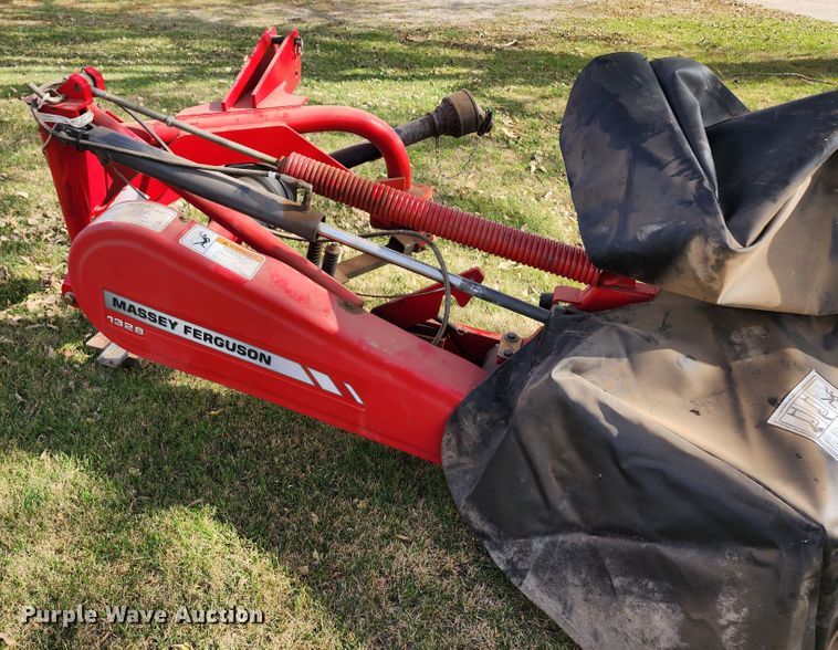 image for item DM4851 2011 Massey Ferguson 1328  disc mower
