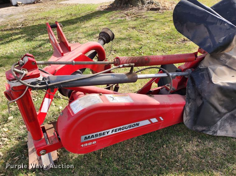 image for item DM4851 2011 Massey Ferguson 1328  disc mower