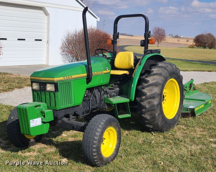 image for item DM4855 1994 John Deere 5300  tractor