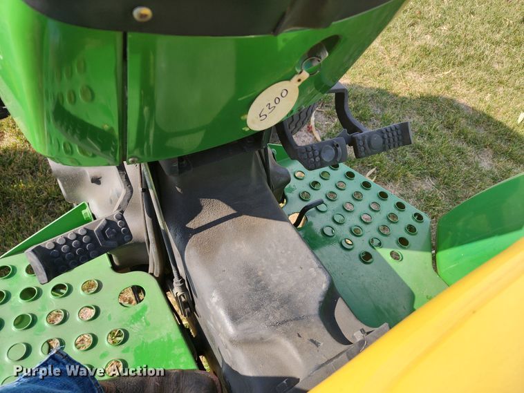 image for item DM4855 1994 John Deere 5300  tractor