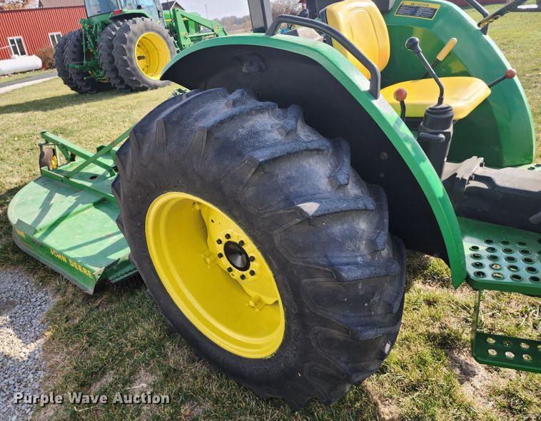 image for item DM4855 1994 John Deere 5300  tractor