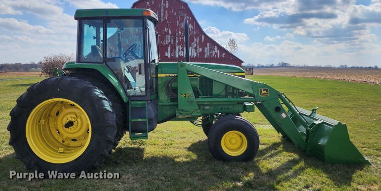 image for item DM4856 1994 John Deere 7210  tractor