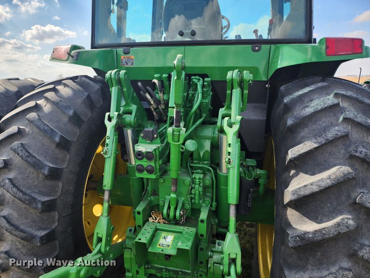 image for item DM4856 1994 John Deere 7210  tractor