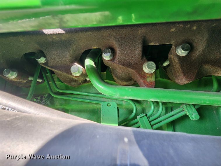 image for item DM4856 1994 John Deere 7210  tractor