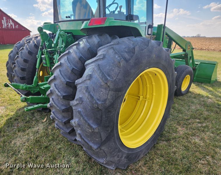 image for item DM4856 1994 John Deere 7210  tractor