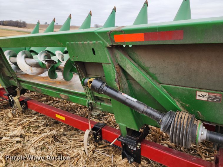 image for item DM4867 2011 John Deere 608CX  corn head